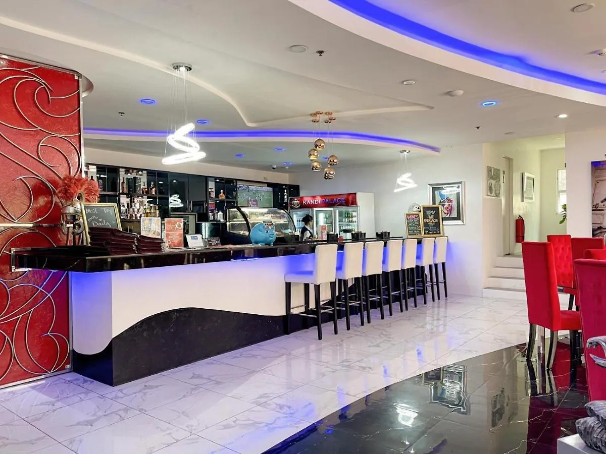 Kandi Palace Hotel D20 앙헬레스 0*,